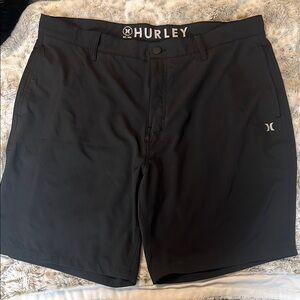 Hurley Black Performance Fabric Shorts, Men’s size 40